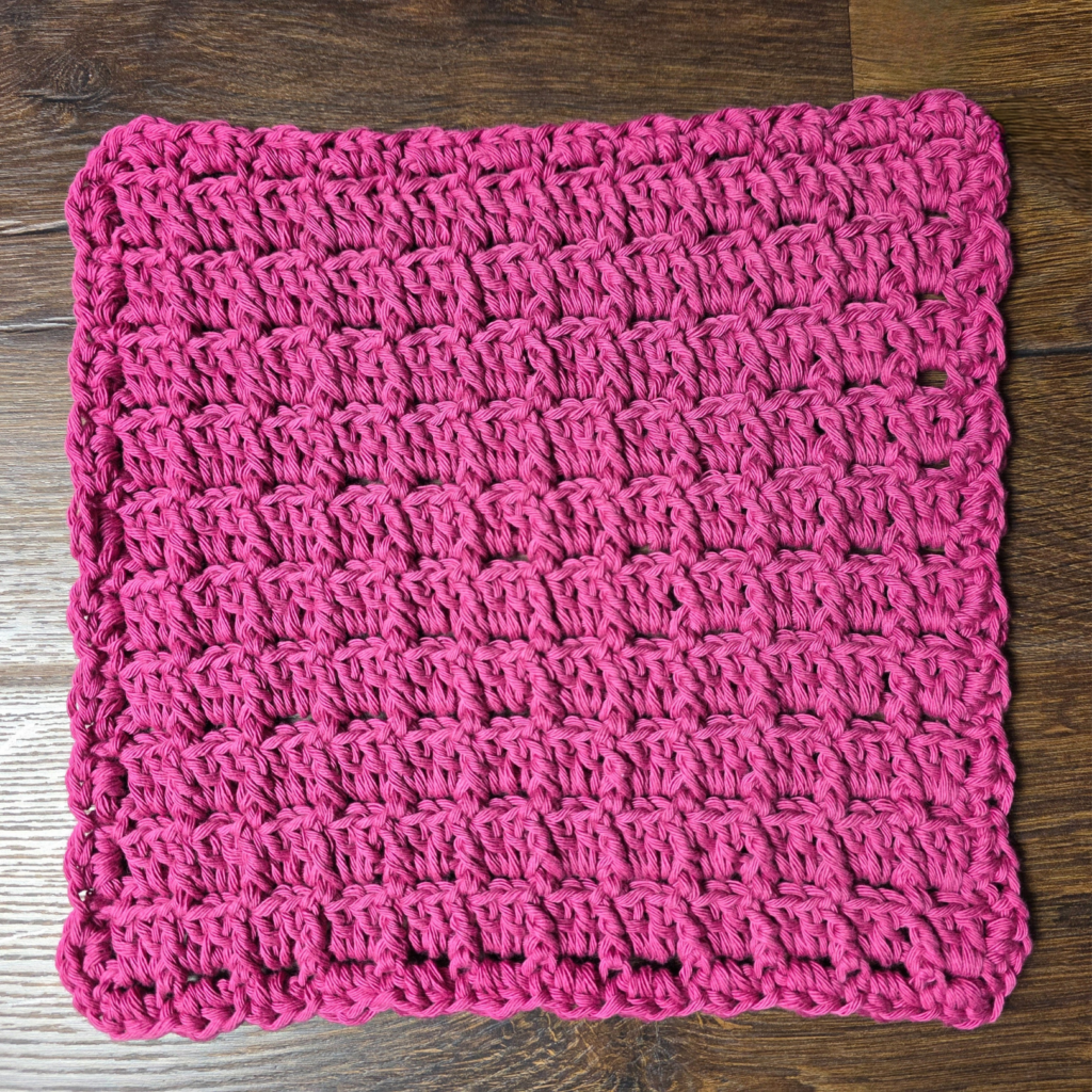 🧽 Simple Ridges Dishcloth Crochet this easy dishcloth using Aran Cotton Yarn and a 4 mm hook. Perfect for gifting or everyday use!